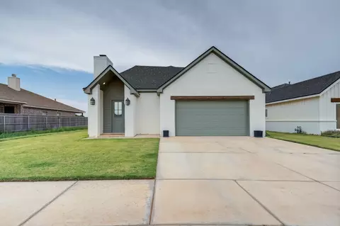 909 N Grover Ave, Lubbock, TX 79416