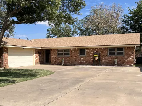 6001 Norfolk Ave, Lubbock, TX 79413