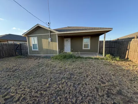 Exterior - 3608 E 3rd Pl, Lubbock, TX 79403 photo 4 of 4