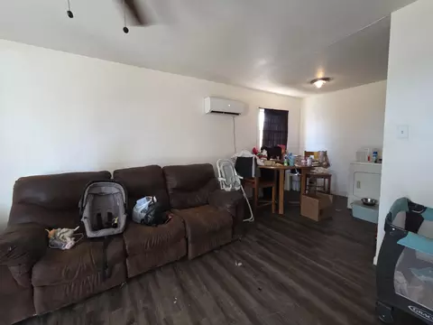 2401 E 10th St, Lubbock, TX 79403 photo 2