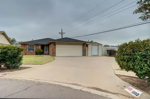 1202 Hyden Ave, Lubbock, TX 79416