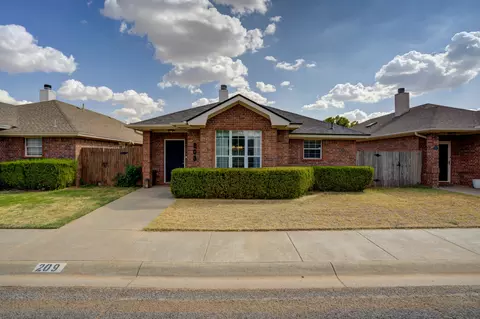 209 Raider Blvd, Wolfforth, TX 79382