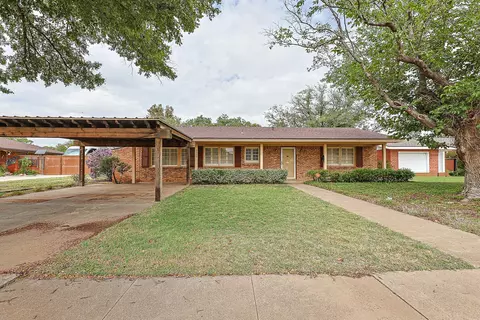 5330 31st St, Lubbock, TX 79407
