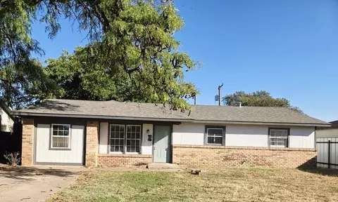 1612 68th St, Lubbock, TX 79412