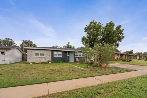5325 32nd St, Lubbock, TX 79407