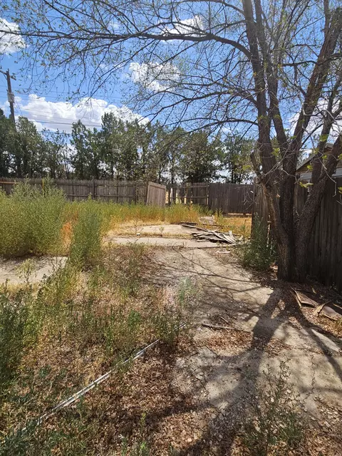 Exterior - 2116 E 30th St, Lubbock, TX 79404 photo 4 of 4