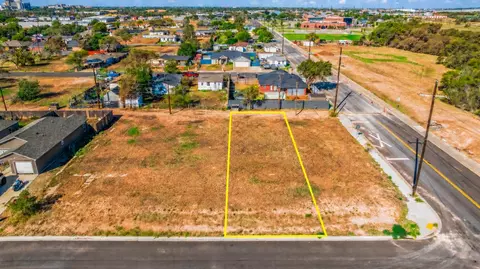 327 N Avenue Q, Lubbock, TX 79415