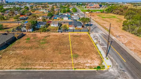 329 N Avenue Q, Lubbock, TX 79415