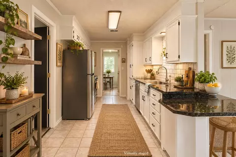 Kitchen - 1003 Cedar Ave, Idalou, TX 79329 photo 1 of 4