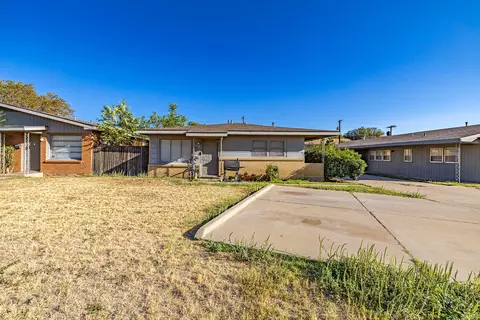 2410 46th St, Lubbock, TX 79412