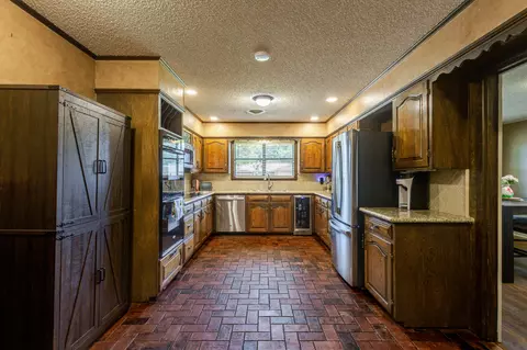 Kitchen - 1311 Itasca St, Plainview, TX 79072 photo 1 of 4