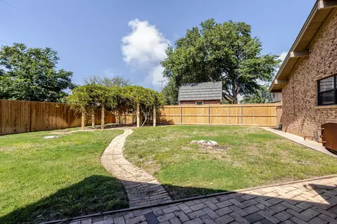 Exterior - 1311 Itasca St, Plainview, TX 79072 photo 9 of 11
