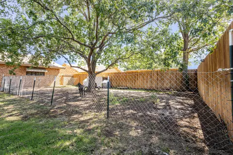 Exterior - 1311 Itasca St, Plainview, TX 79072 photo 8 of 11