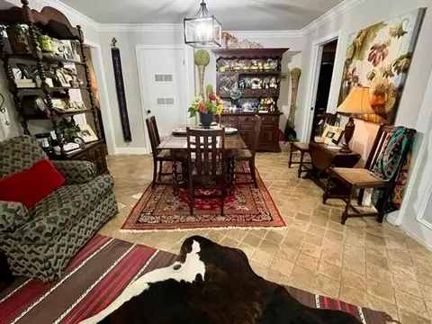 Dining - 1213 Dallas St, Plainview, TX 79072 photo 2 of 3