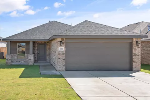 1305 Trenton Ave, Lubbock, TX 79416
