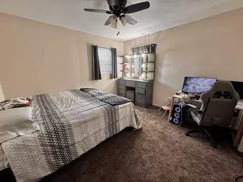 Bedroom - 1720 Canyon St, Plainview, TX 79072 photo 6 of 8