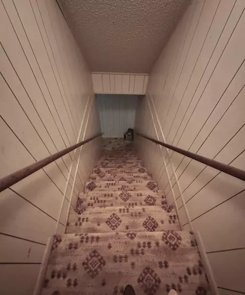 Entry Way - 1720 Canyon St, Plainview, TX 79072 photo 3 of 3