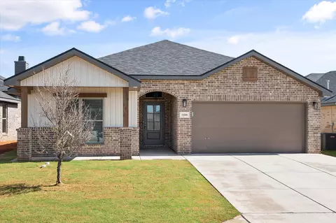 3206 Harvest Ave, Wolfforth, TX 79382