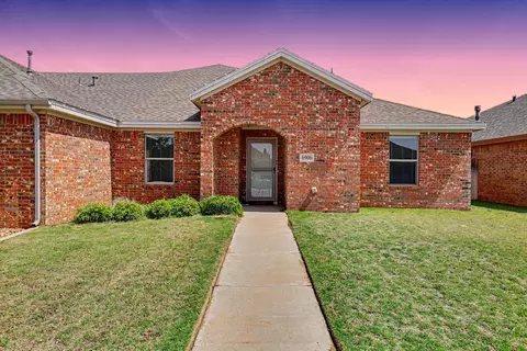 6906 67th St, Lubbock, TX 79424