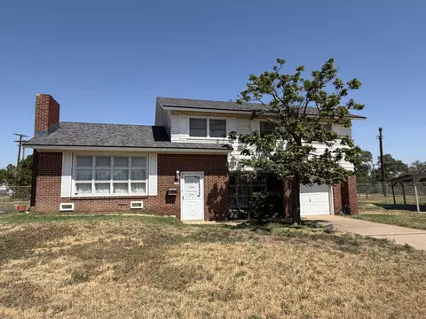 2802 Walnut Ave, Lubbock, TX 79404