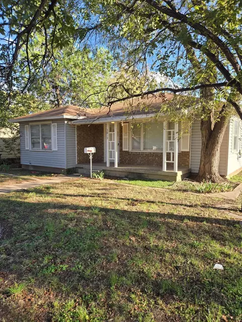 3819 33rd St, Lubbock, TX 79410