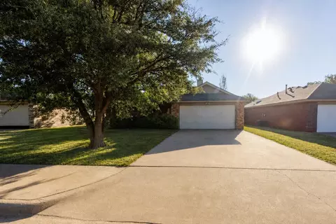 9703 Aberdeen Ave, Lubbock, TX 79424