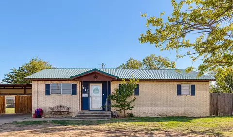 1001 W 15th St, Post, TX 79356