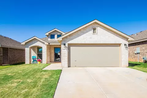3207 Cottonwood Ave, Wolfforth, TX 79382