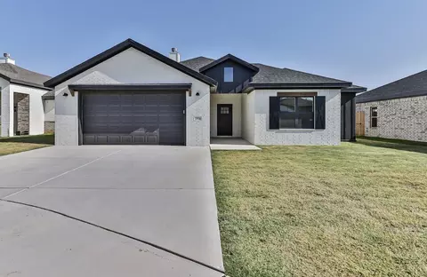 5914 Fordham St, Lubbock, TX 79416