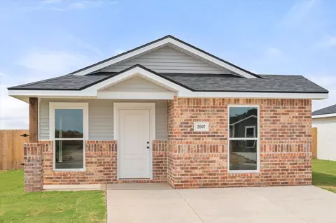 2007 Tractor Ave, Wolfforth, TX 79382