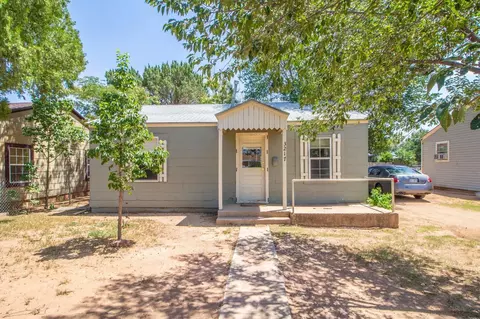 3217 Baylor St, Lubbock, TX 79415
