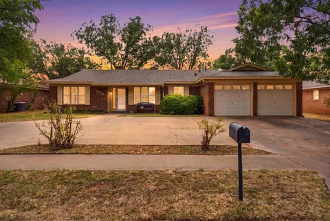 2813 74th Pl, Lubbock, TX 79423
