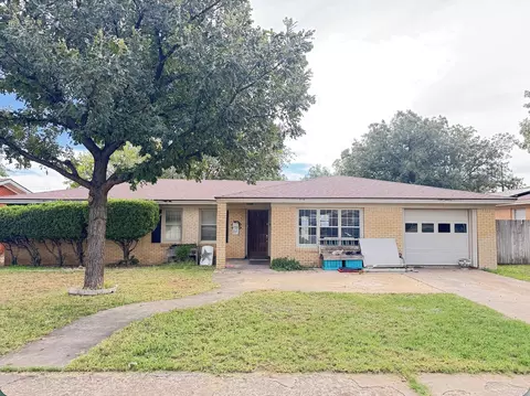 605 SW Avenue J, Seminole, TX 79360