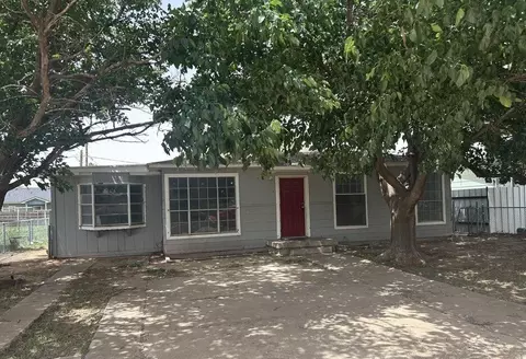 2122 Cornell St, Lubbock, TX 79415
