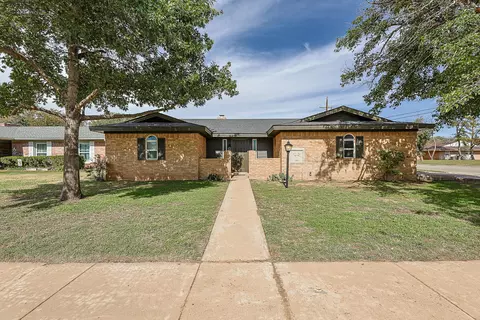 5502 1st St, Lubbock, TX 79416