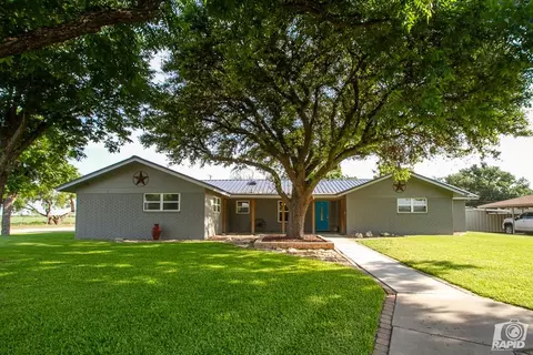 109 Maple St, Eldorado, TX 76936 photo 1