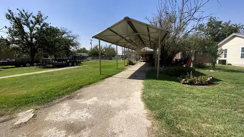 807 Highland Ave, Eldorado, TX 76936 photo 32