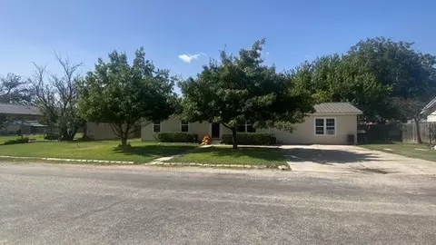 807 Highland Ave, Eldorado, TX 76936 photo 1