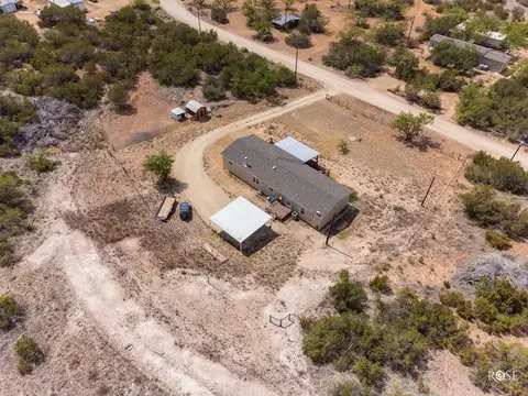 309 E Lake Rd, Robert Lee, TX 76945 photo 12
