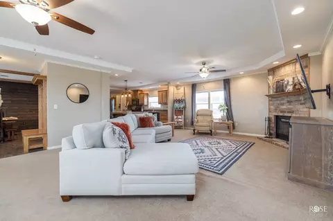 309 E Lake Rd, Robert Lee, TX 76945 photo 22