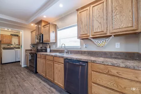 309 E Lake Rd, Robert Lee, TX 76945 photo 28