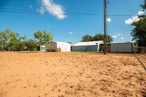 217 E Zero St, Robert Lee, TX 76945 photo 10