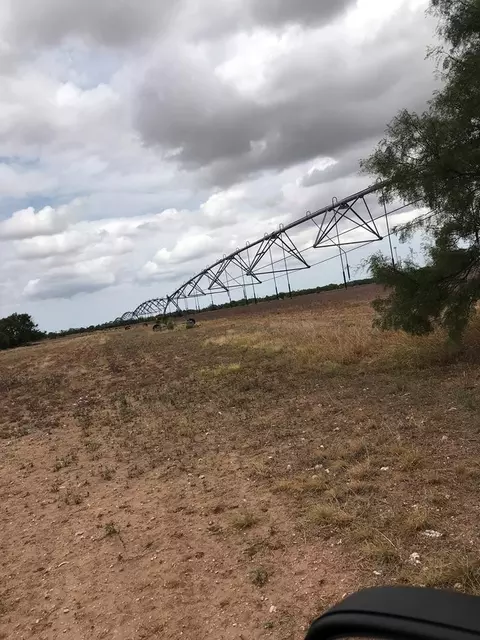 9698 E Carlsbad Loop Rd, San Angelo, TX 76901
