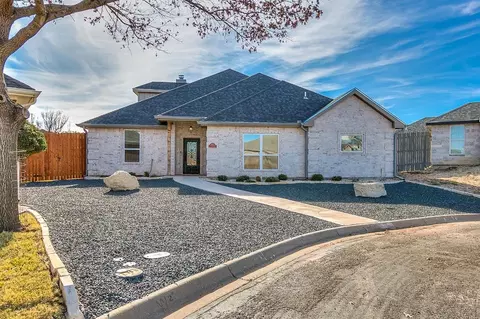3029 Champions Cir, San Angelo, TX 76904