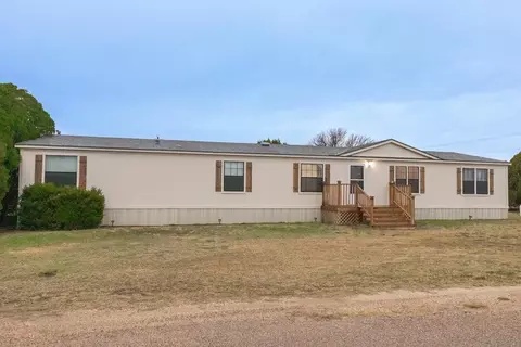 10493 Raccoon Rd, San Angelo, TX 76901