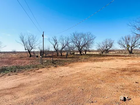 2574 County Rd 214, Bronte, TX 76933 photo 5