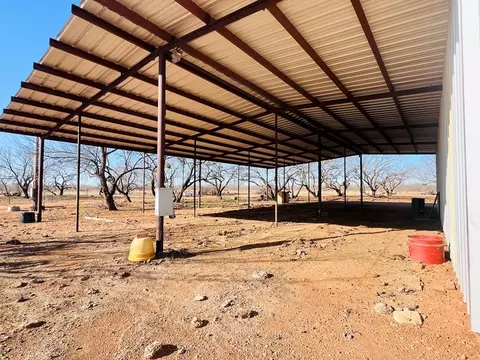 2574 County Rd 214, Bronte, TX 76933 photo 2