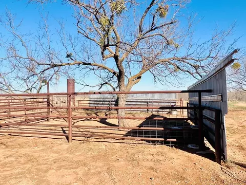 2574 County Rd 214, Bronte, TX 76933 photo 34