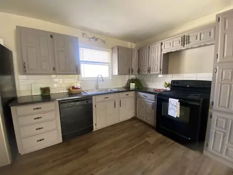 2688 W Ave N, San Angelo, TX 76904