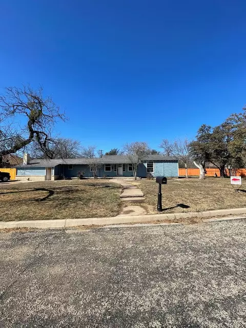 2222 Classen Blvd, San Angelo, TX 76901